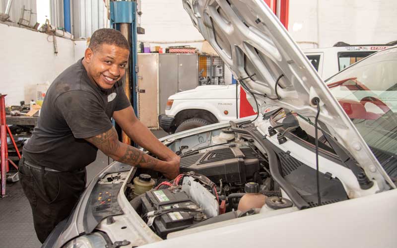 One-stop Vehicle Repair & Service center of Cars, Generators etc.