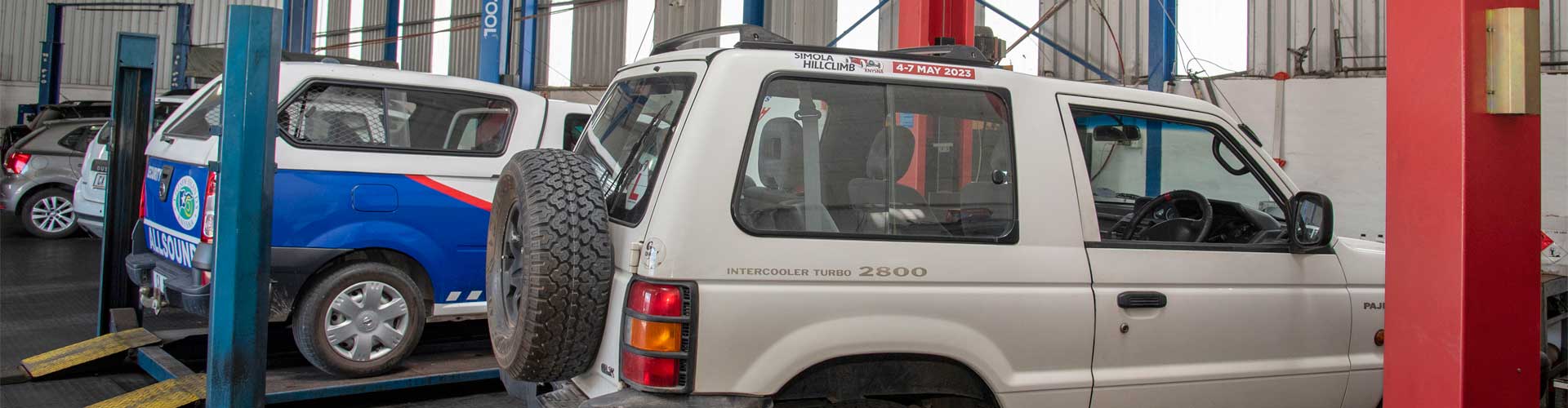 Knysna car service center for the Repair & Mechanical Servicing of all motor vehicles. Let's help you out today!