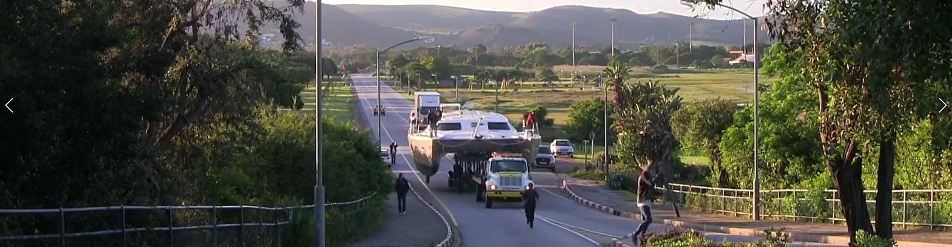 Knysna Transport Services, including forklift and mobile crane hire. Let's move it for you today!